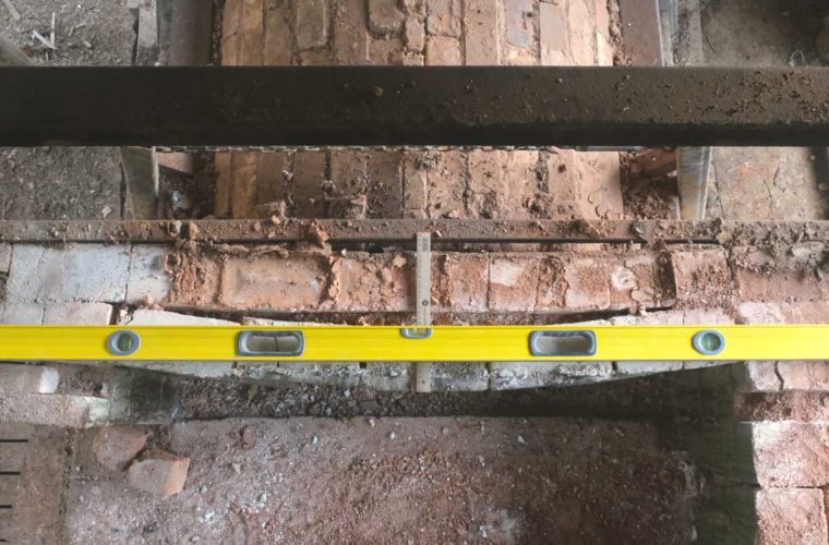 Throat wall showing the curve from brick creep